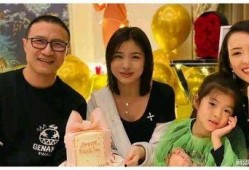 真人出镜吃瓜素材视频,揭秘幕后故事